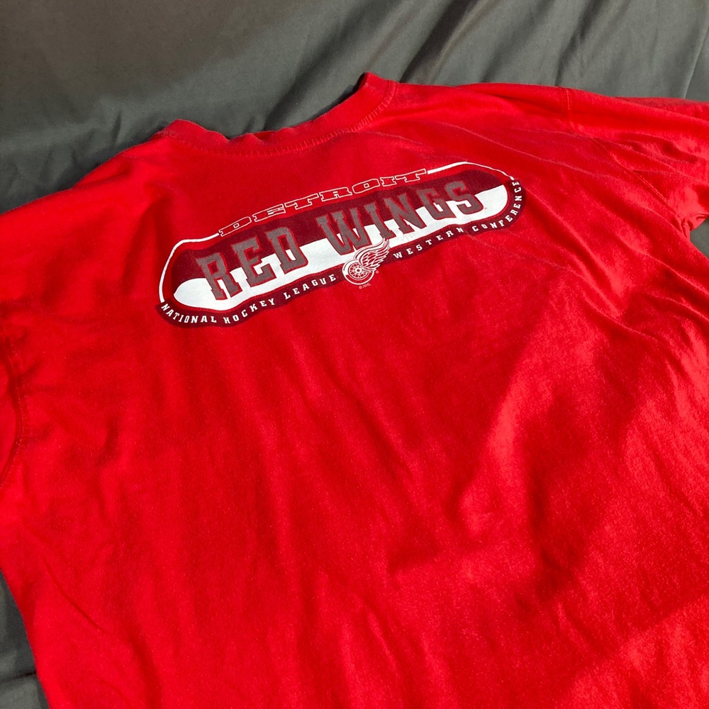 NHL Detroit Red Wings T-Shirt Mens XL Red Good Graphic Hockey Western Conference